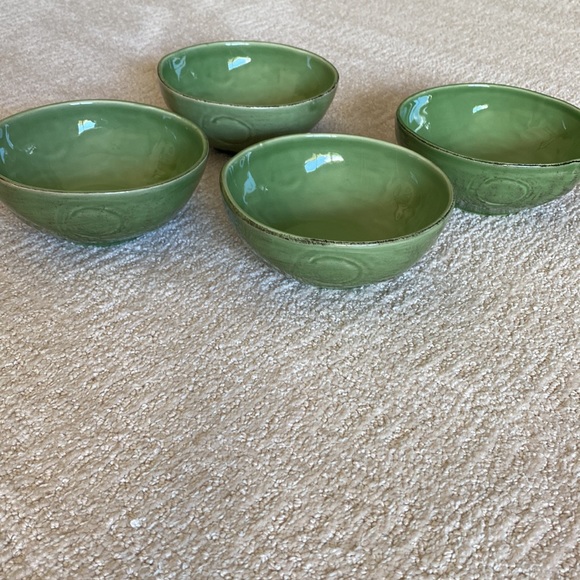 Destinos, S.A. green bowls - Picture 4 of 16